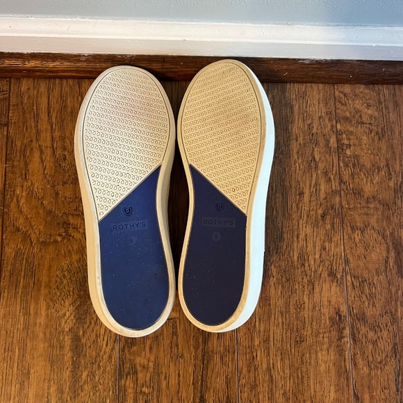 Rothy’s Women’s Rainbow Limited Edition The Slip On Sneakers - Picture 8 of 8